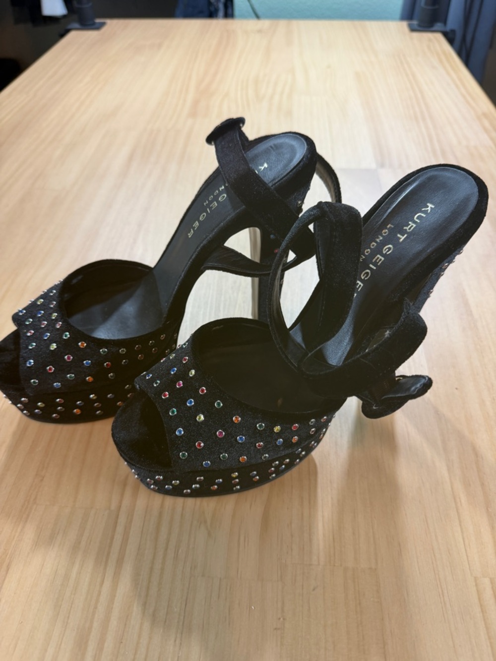 Kurt Geiger Black Suede Platform Sandals with Multicolor Studs B10